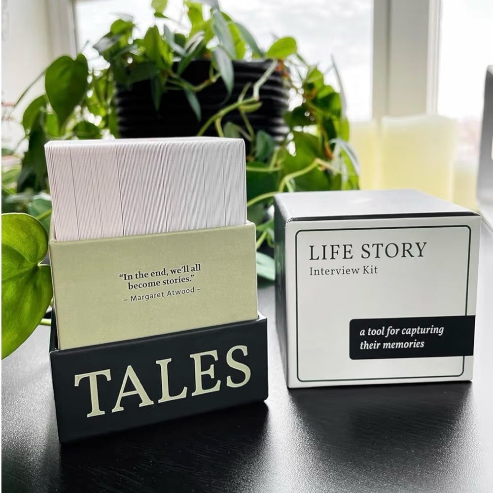 Life Story Interview Kit - Black and White